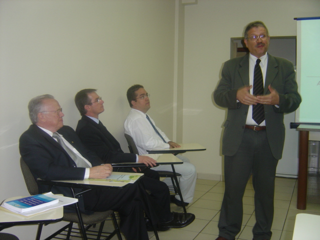 Foto: rotary 01_09_05 021.jpg
Criada em : 24/08/2020 20:03:49
Peso : 150649 bytes
Dimenso : 640 X 480 pixel
Cores : 
Foto = 4